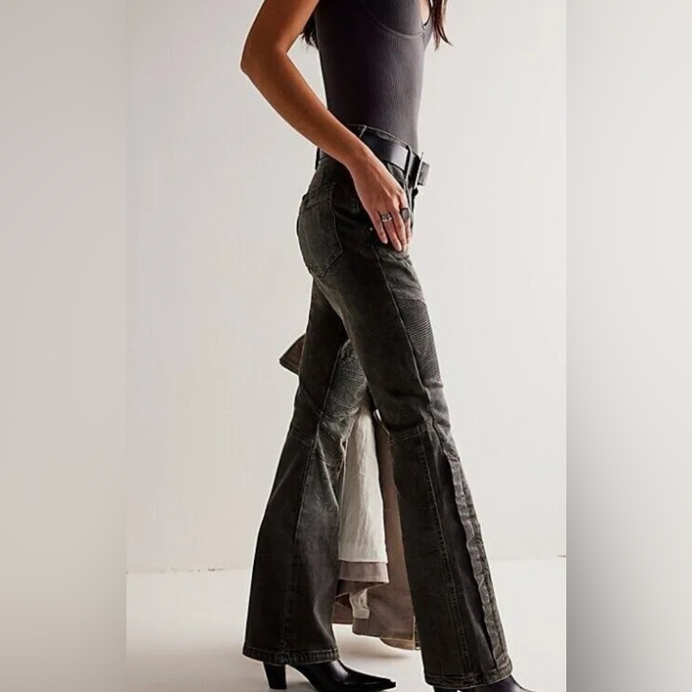 NWT Free People • We the Free • Vector Moto Jeans 30 - Picture 1 of 13